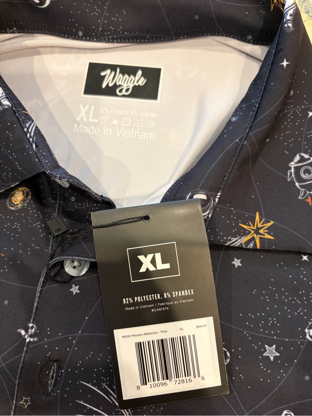 Waggle Men's golf Polo Shirt space print NWT - Picture 3 of 4